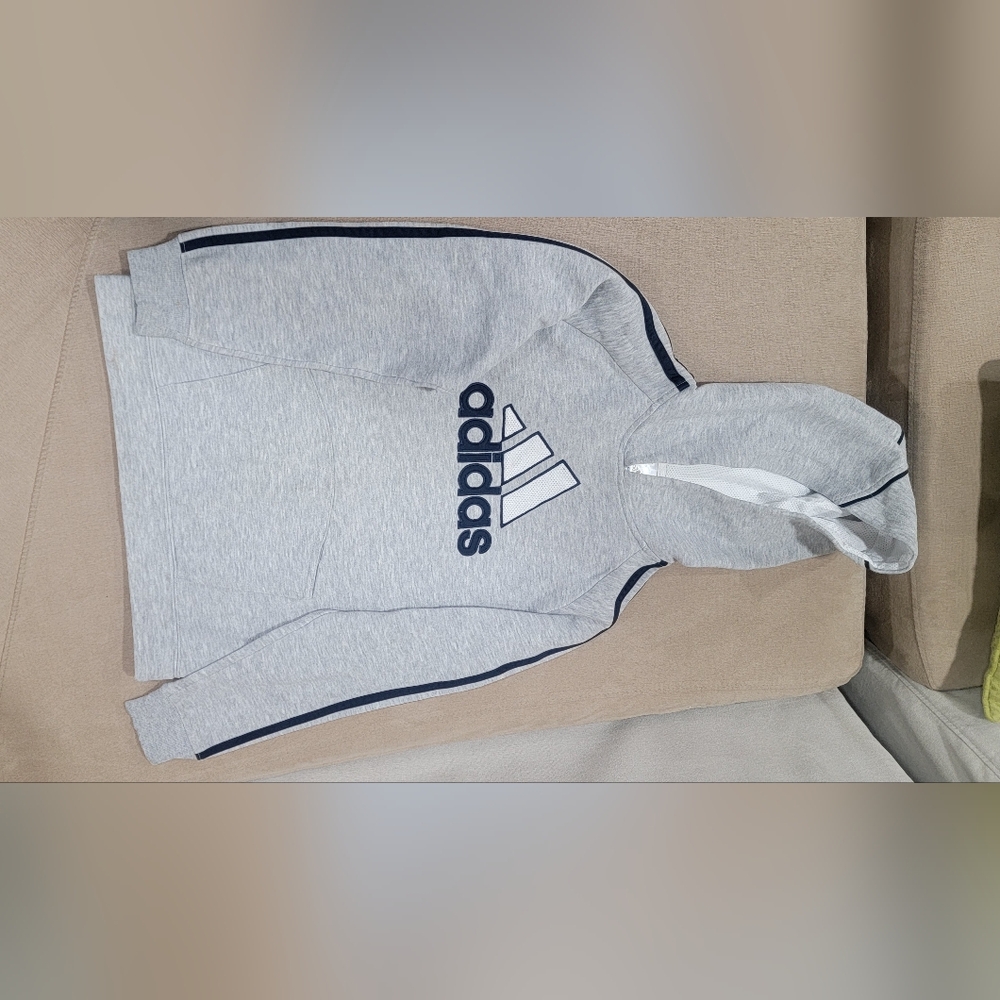 Adidas White and Gold Logo Tag